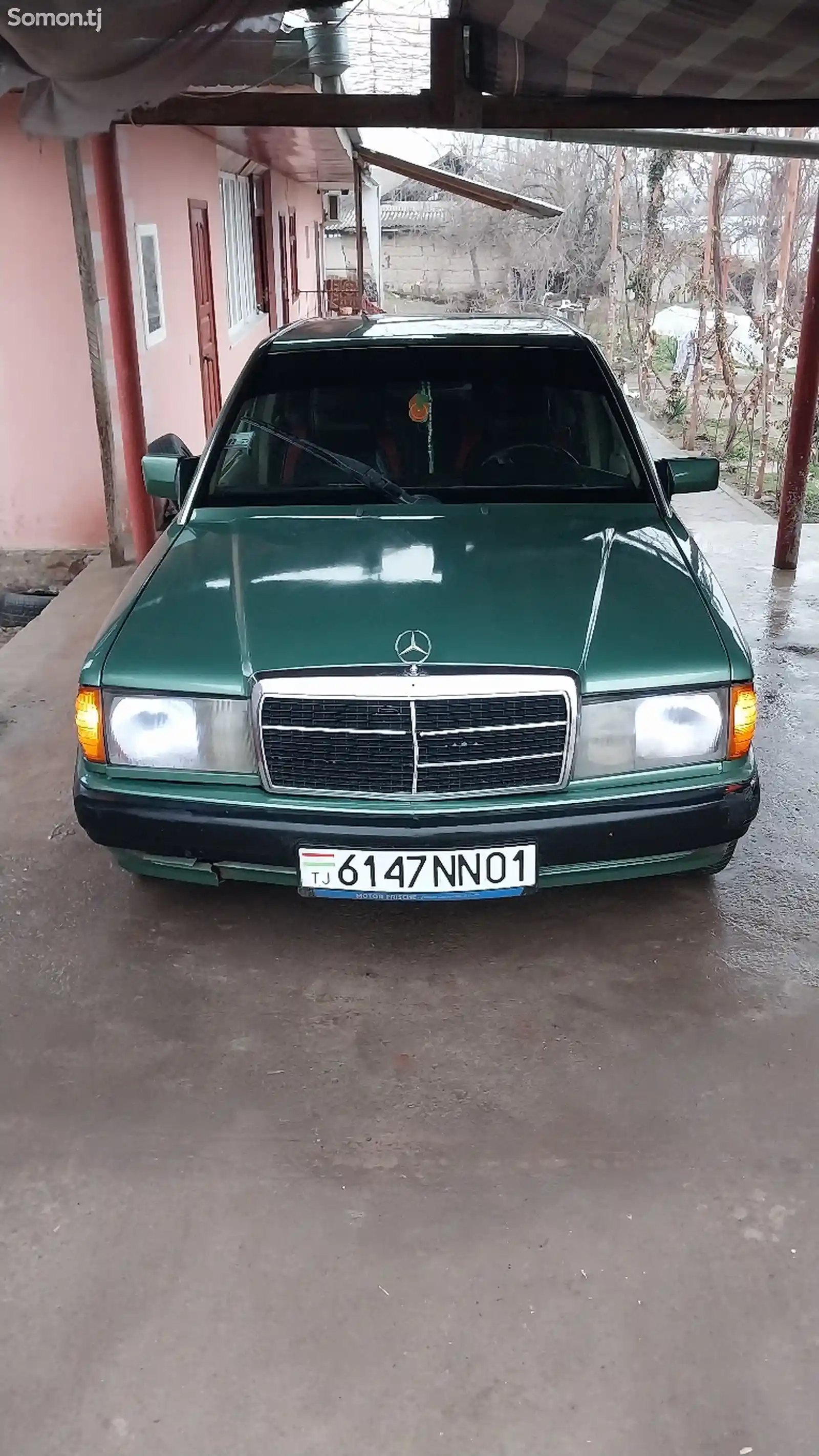 Mercedes-Benz W201, 1990-1