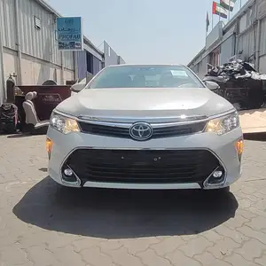 Toyota Camry, 2015