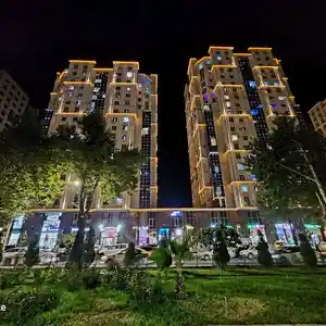 2-комн. квартира, 12 этаж, 78 м², Молодëжный театр