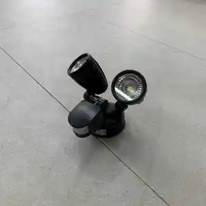 Светодиодный светильник с датчиком движения
