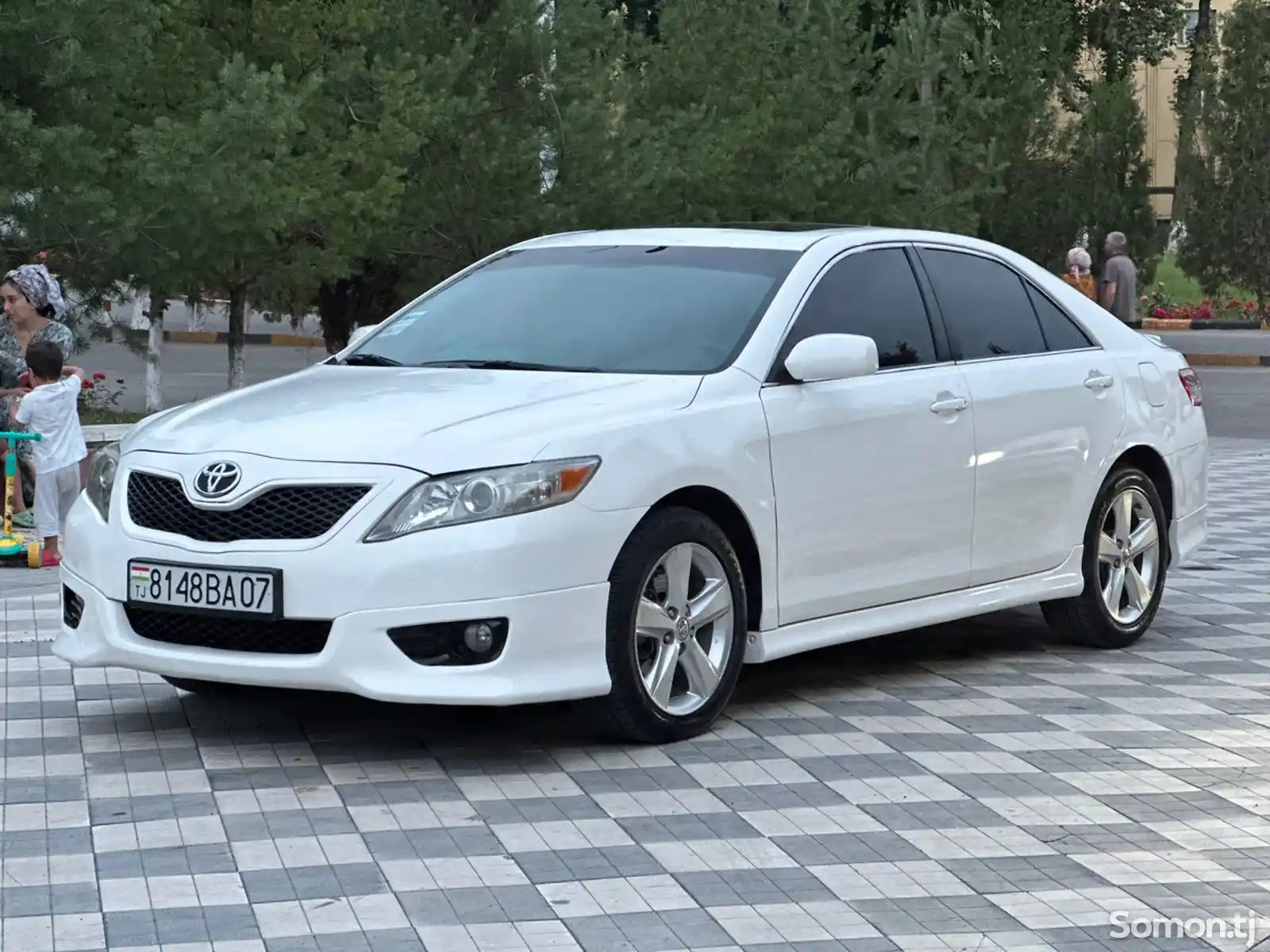 Toyota Camry, 2010-1