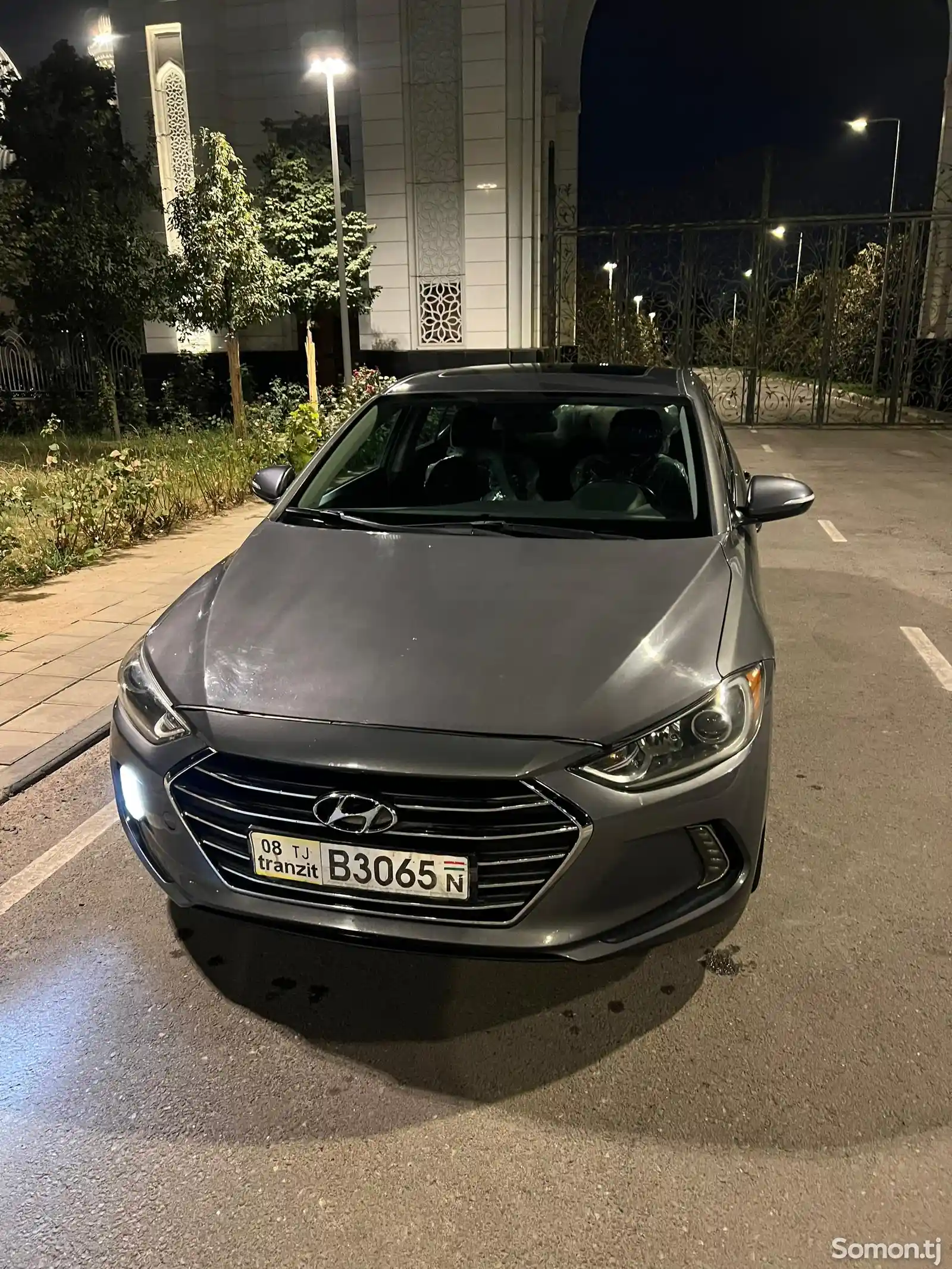 Hyundai Elantra, 2017-5