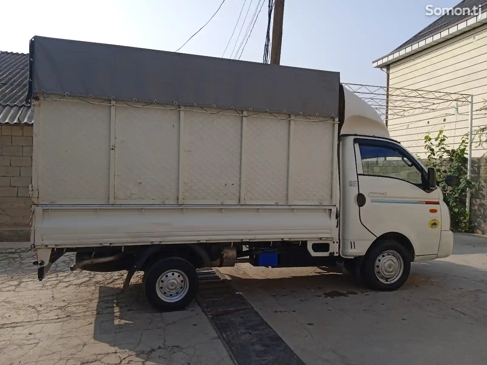 Бортовой автомобиль Hyundai Porter,2011-4