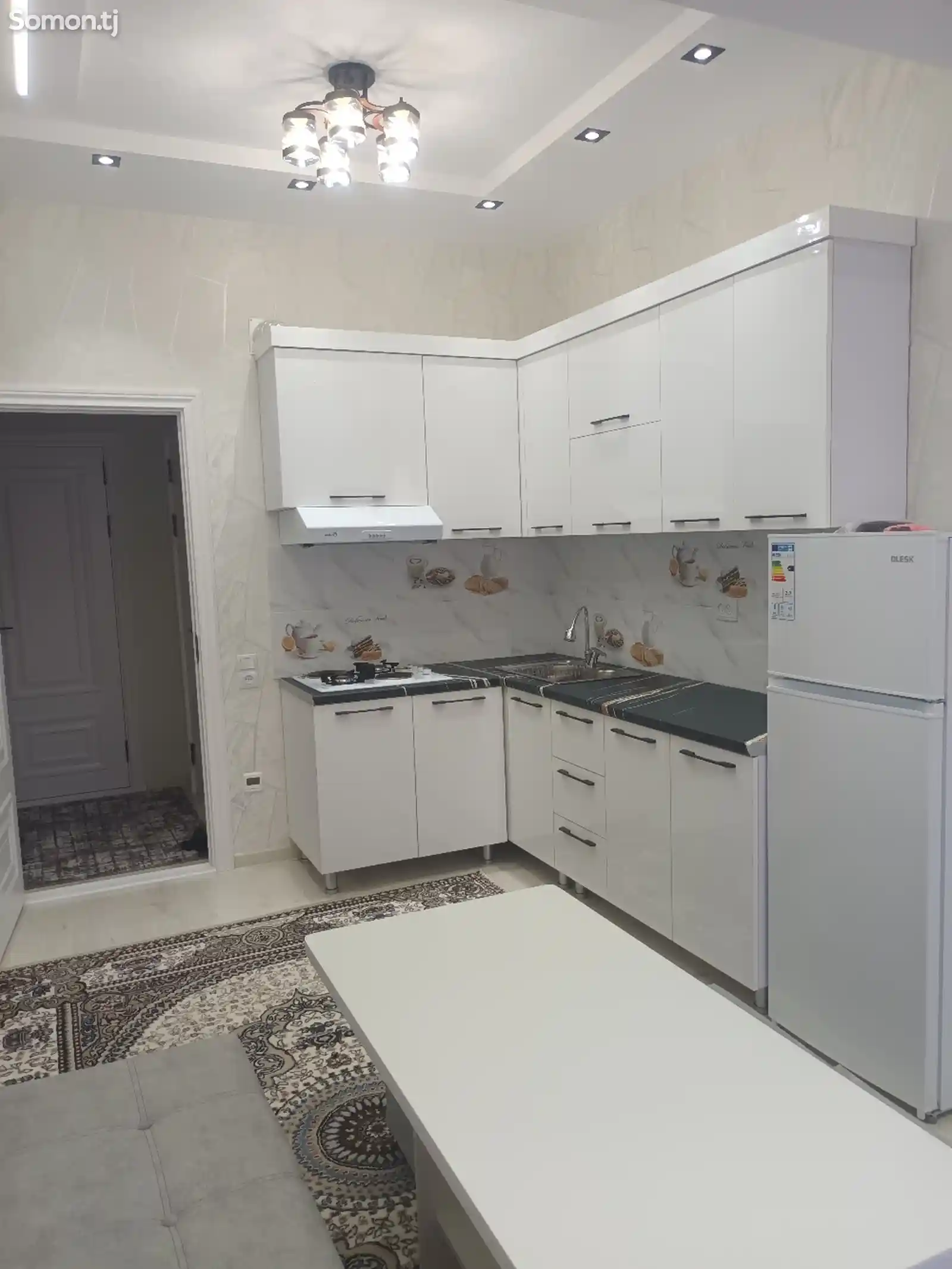 2-комн. квартира, 6 этаж, 64 м², 32 мкр-10