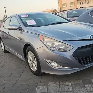 Hyundai Sonata, 2014