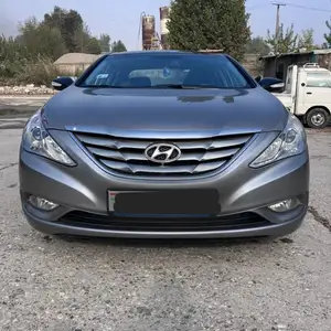 Hyundai Sonata, 2010