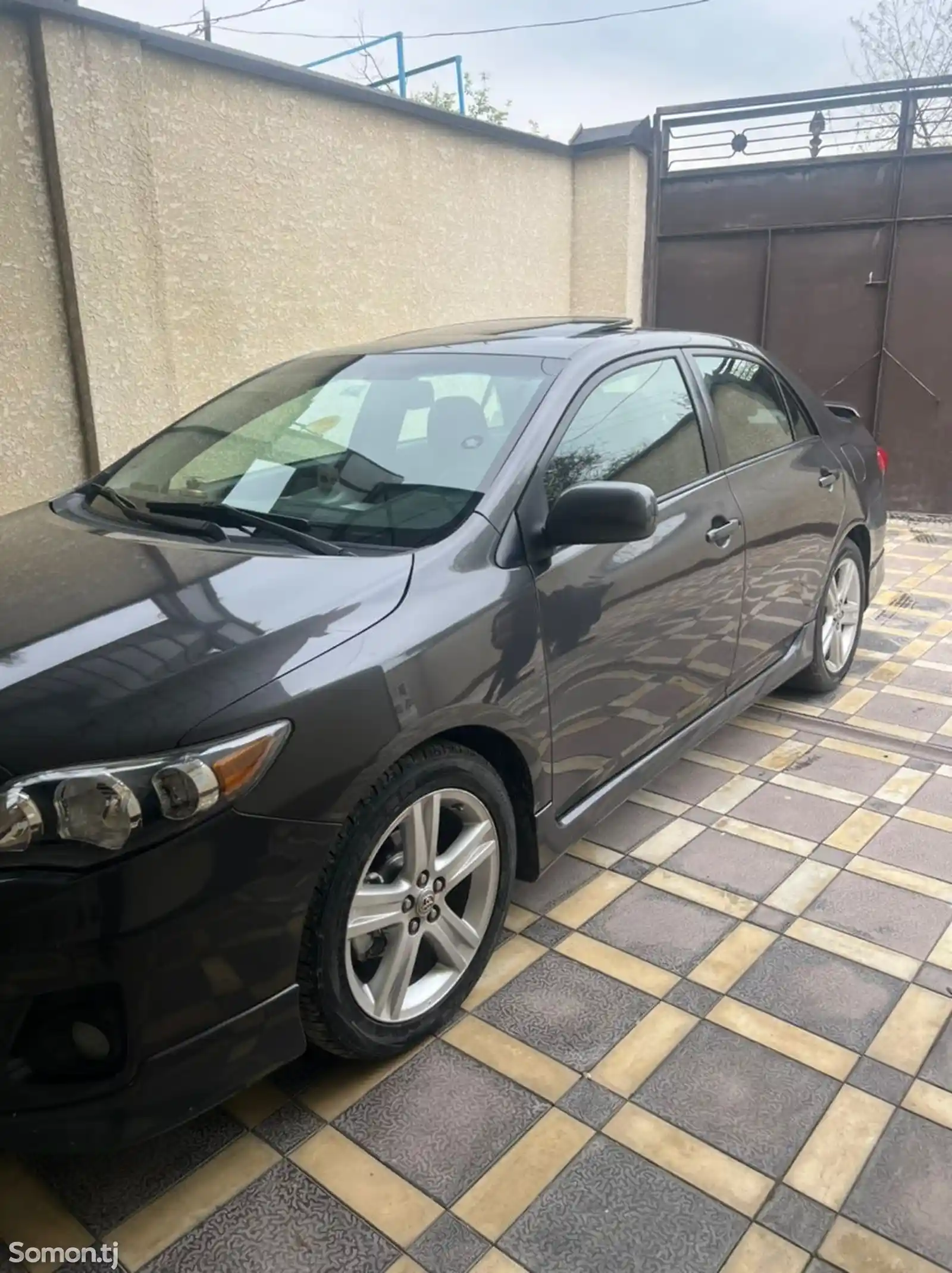 Toyota Corolla, 2013-3