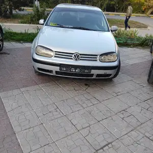 Volkswagen Golf, 1999