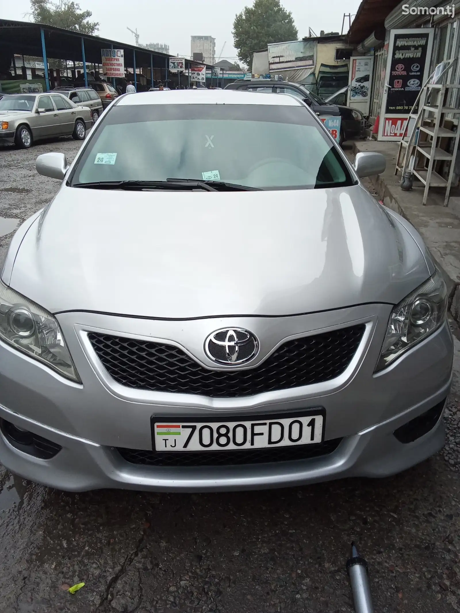 Toyota Camry, 2011-1