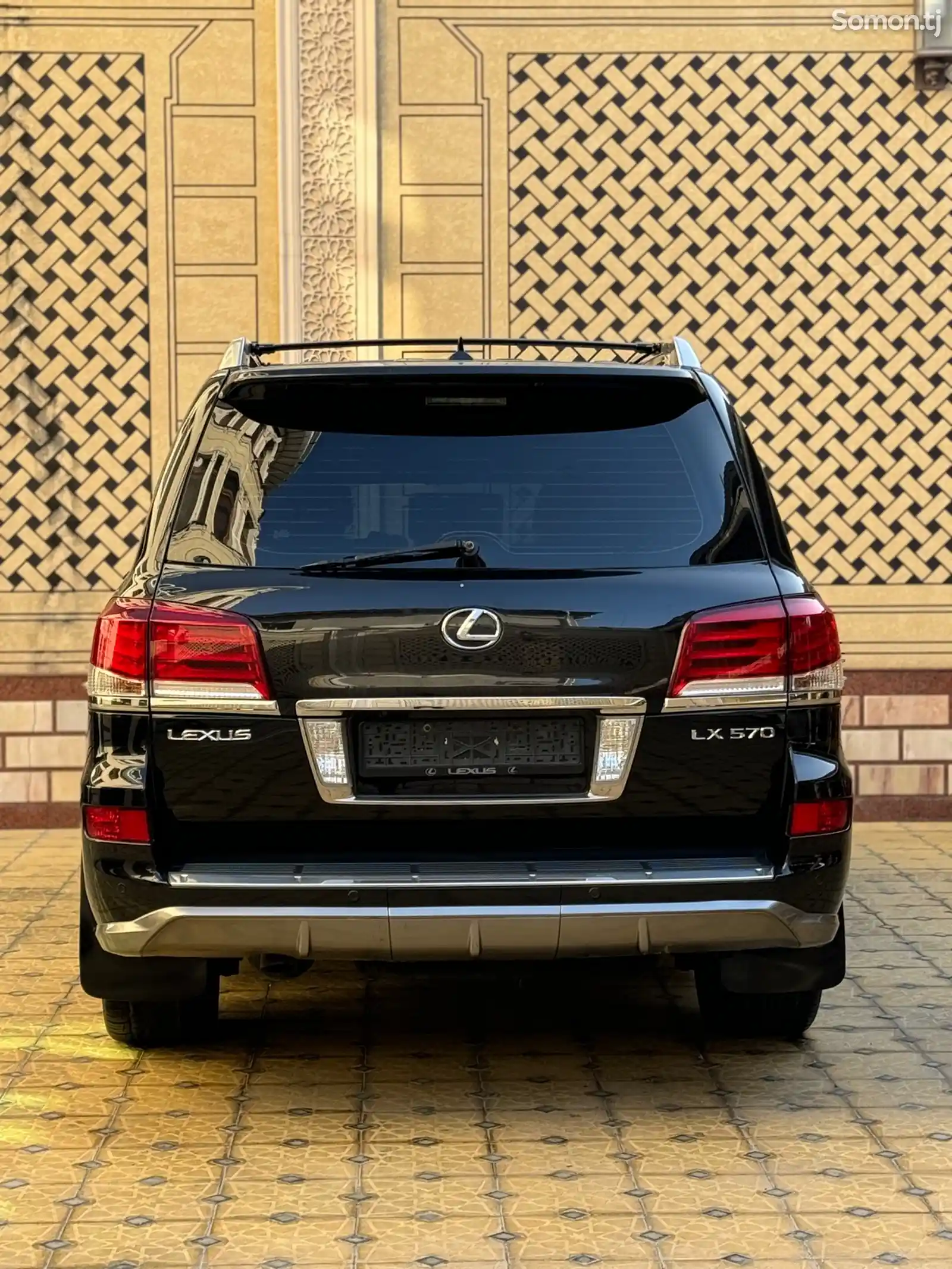 Lexus LX series, 2013-4