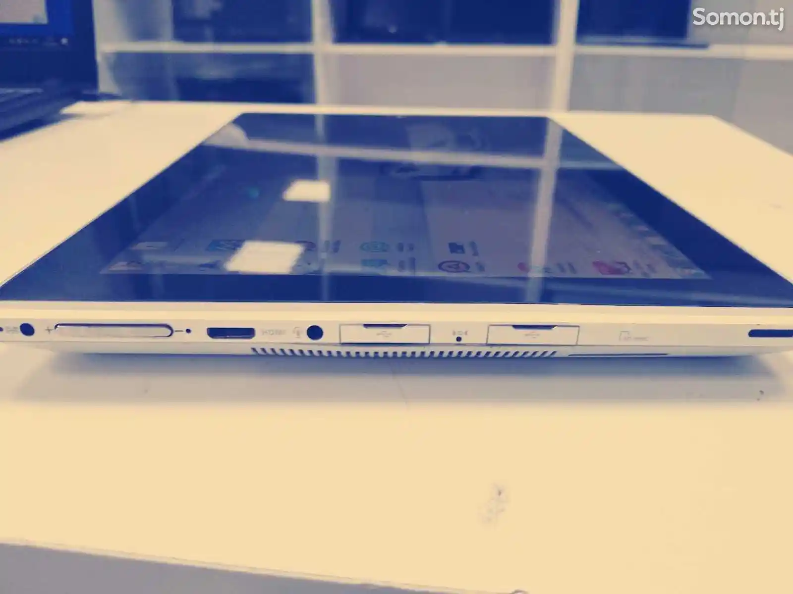 Ноутбук-планшет Asus core i5-3