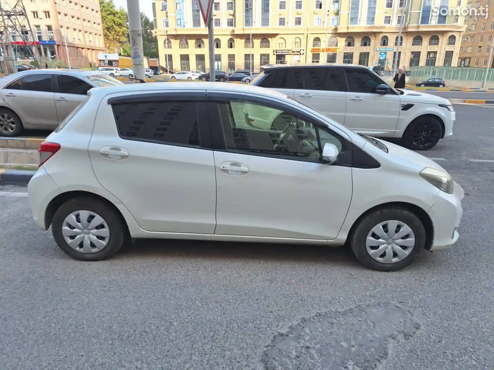 Toyota Vitz, 2012-4