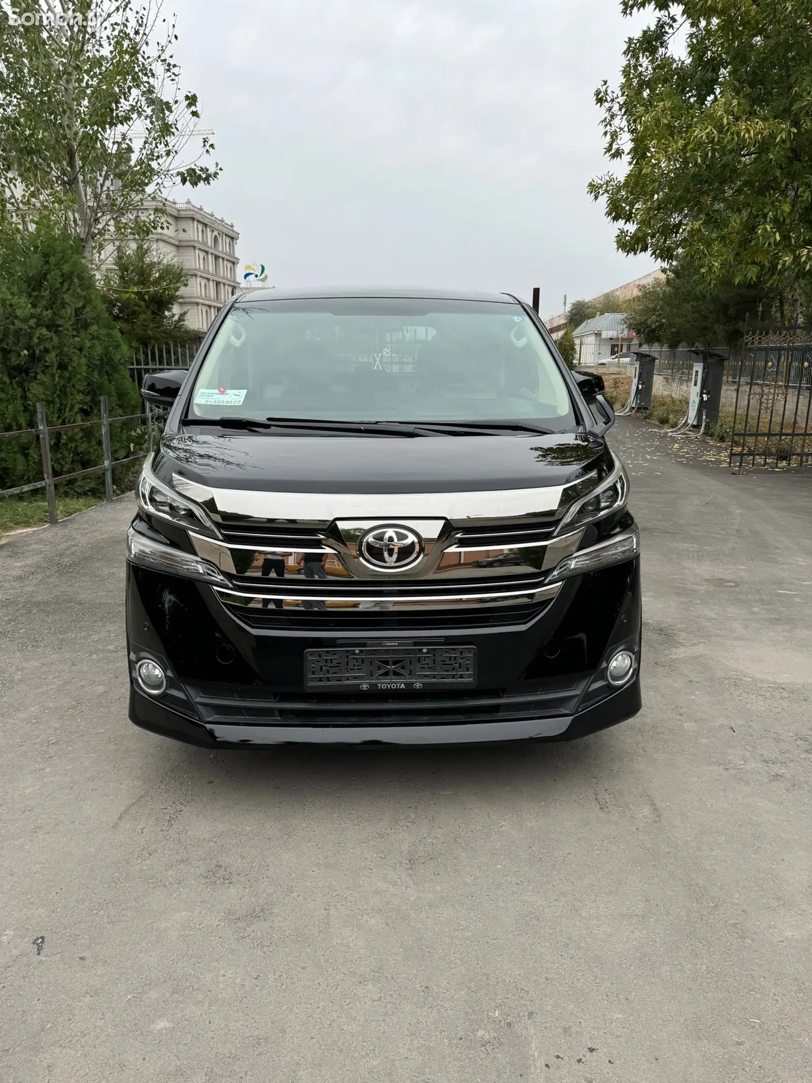 Toyota Vellfire, 2016-3