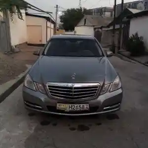 Mercedes-Benz E class, 2011