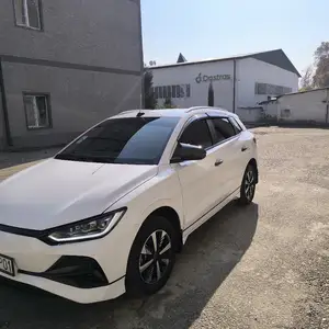 BYD E2, 2024