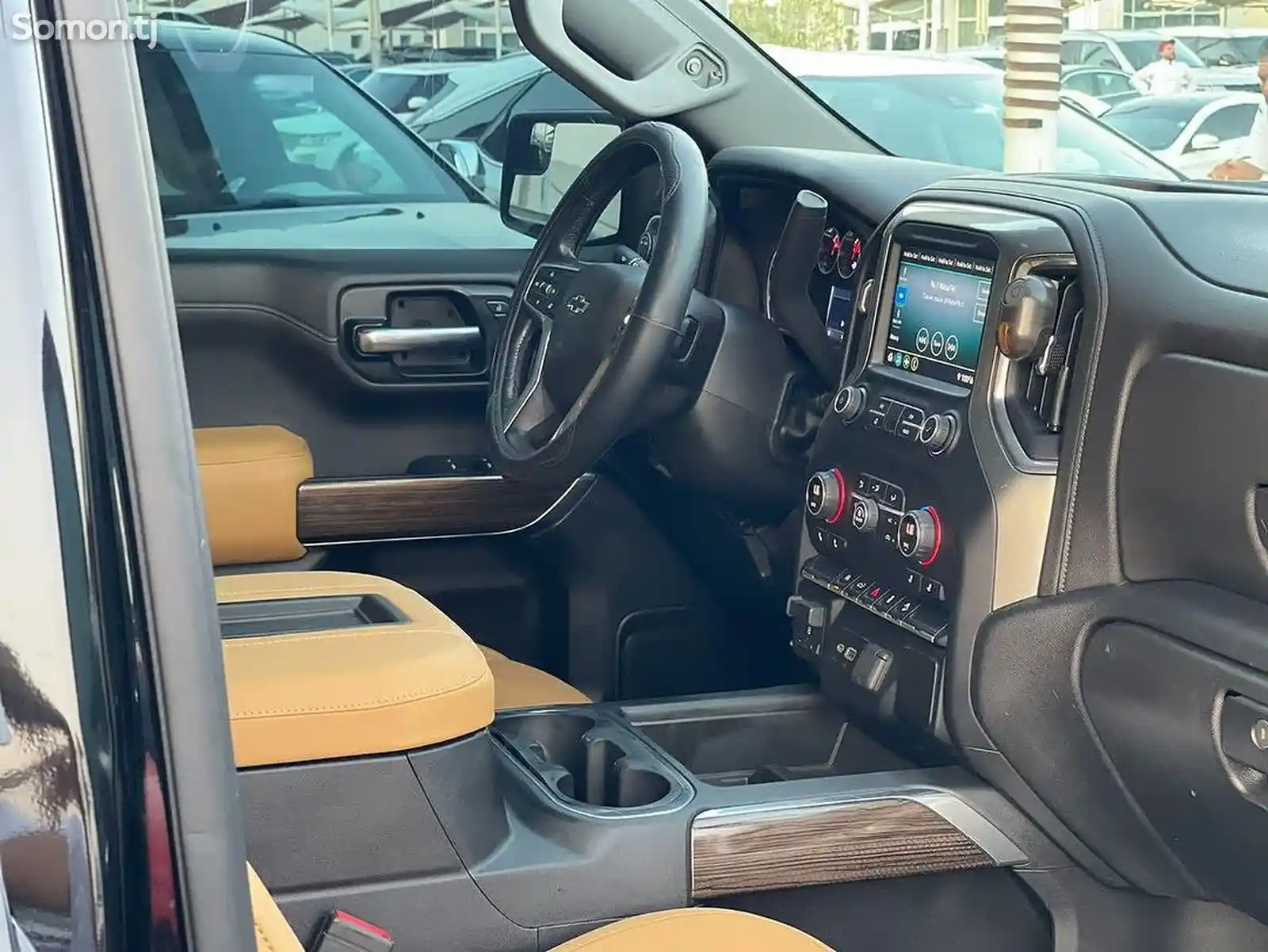 Chevrolet Silverado, 2020-7