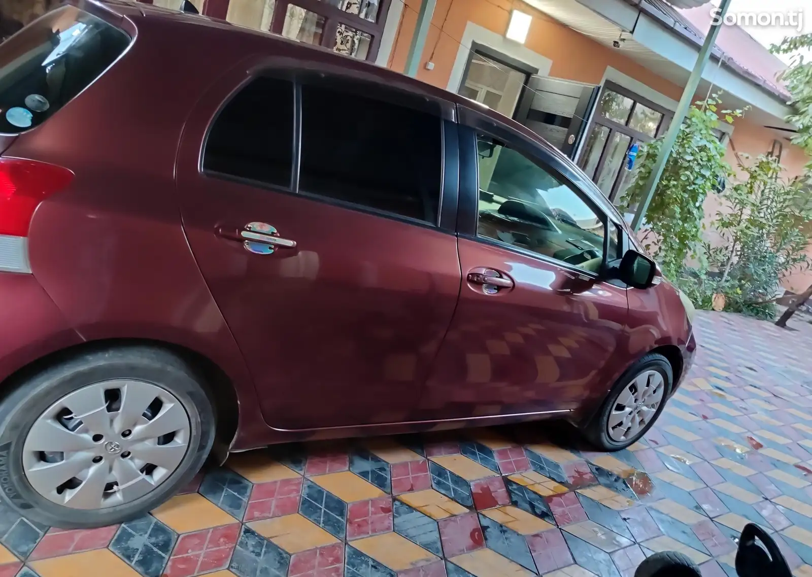 Toyota Vitz, 2010-1