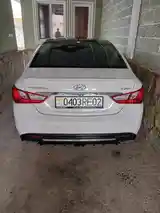 Hyundai Sonata, 2010-2