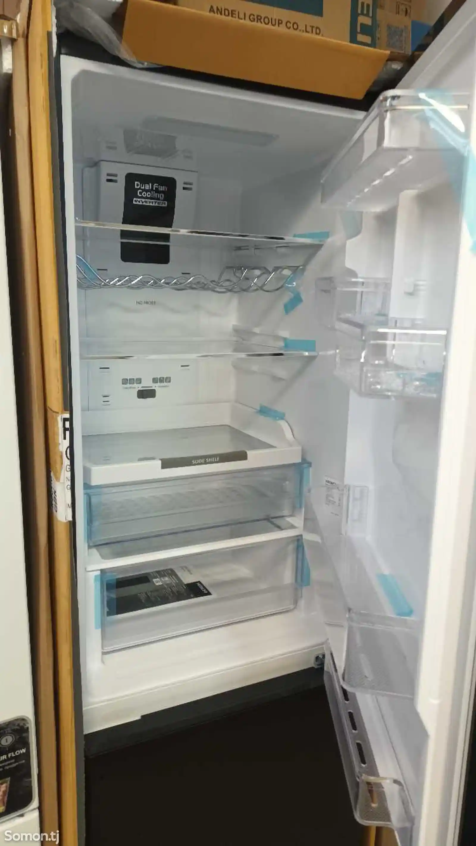 Холодильник Hitachi-7