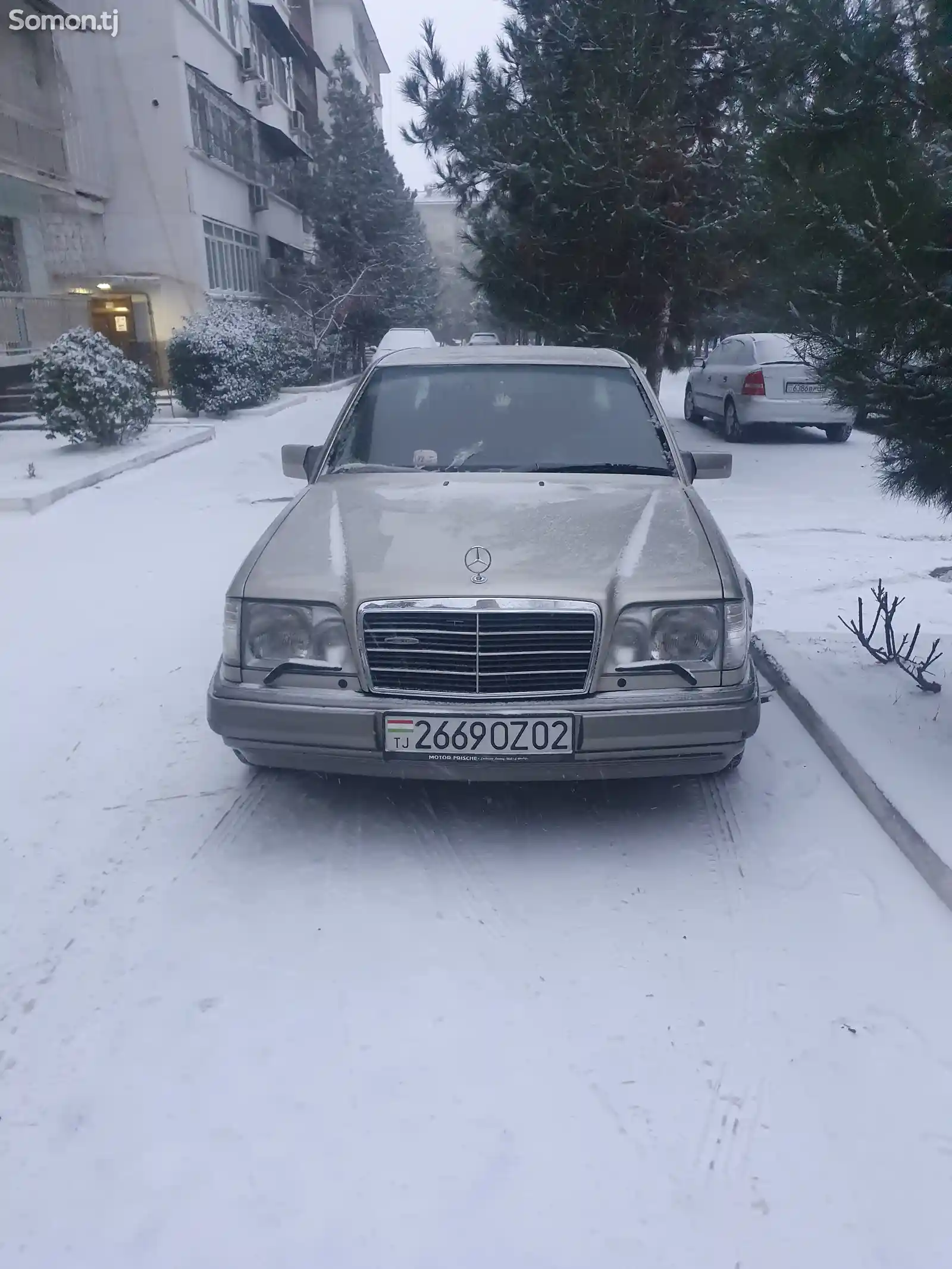 Mercedes-Benz W124, 1994-3