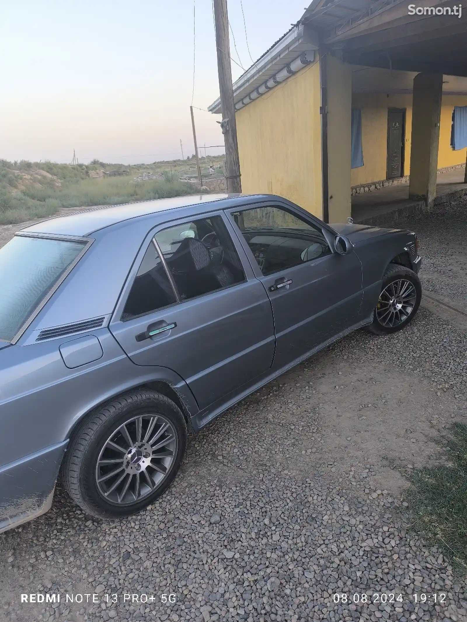 Mercedes-Benz W201, 1990-2