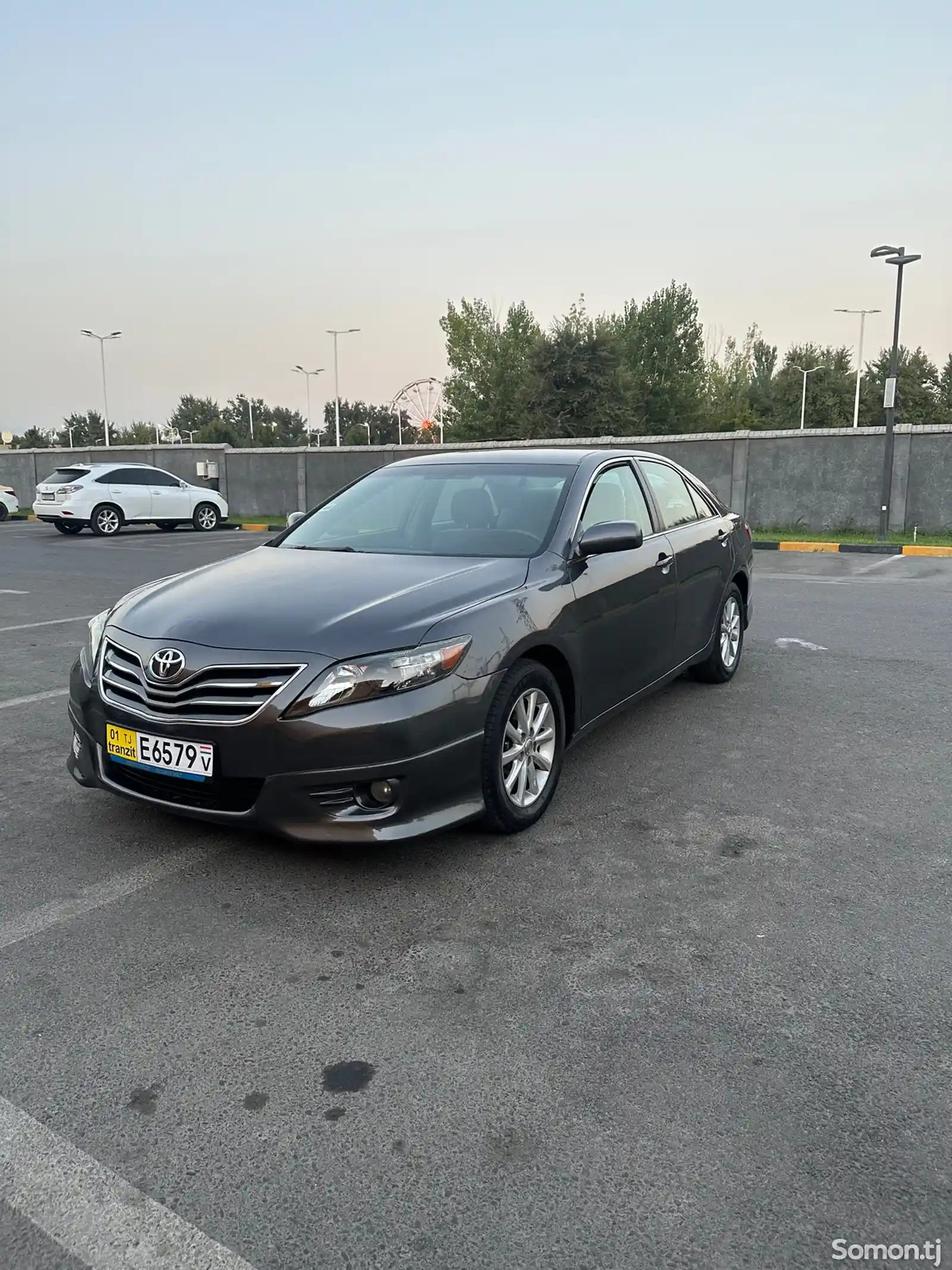 Toyota Camry, 2011-8