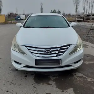 Hyundai Sonata, 2013