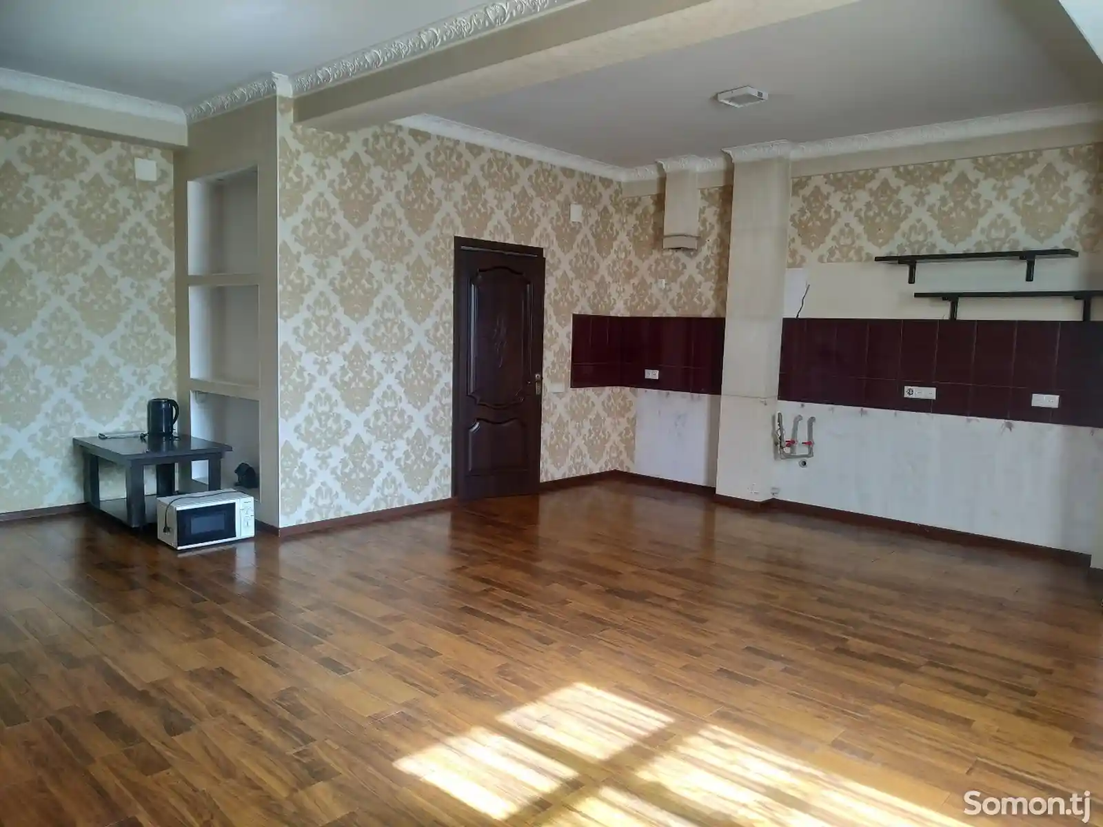 2-комн. квартира, 1 этаж, 83 м², Сино-4