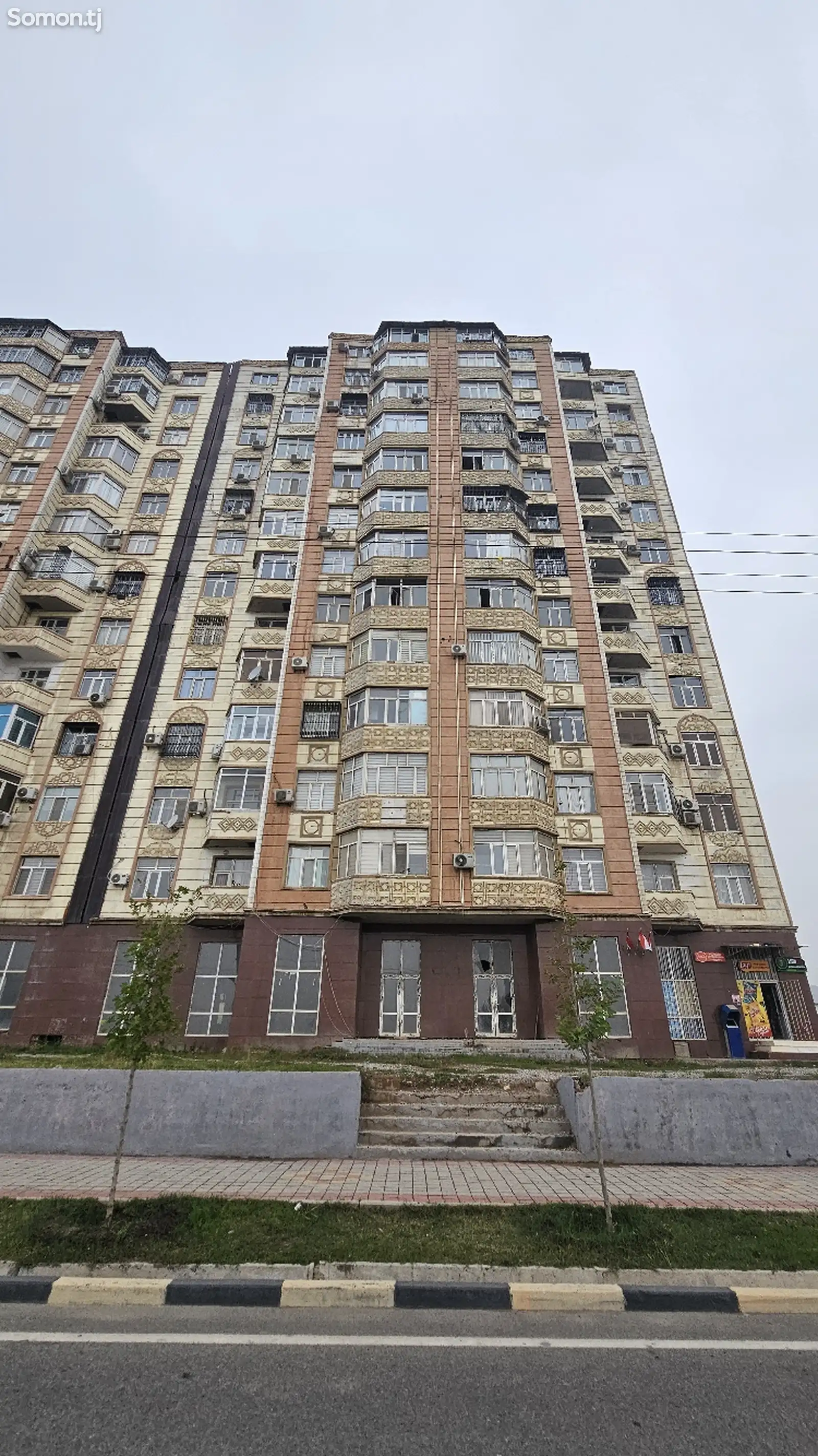 3-комн. квартира, 12 этаж, 72 м², Зарафшон 2-1