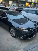 Lexus ES series, 2016-3