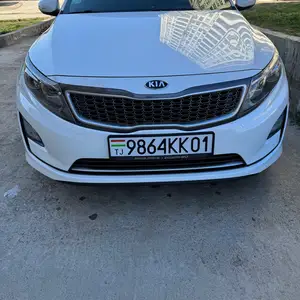 Kia K5, 2015