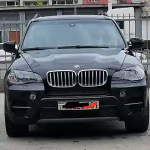 Лобовое стекло на BMW X5 E70