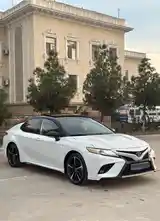 Toyota Camry, 2020-5