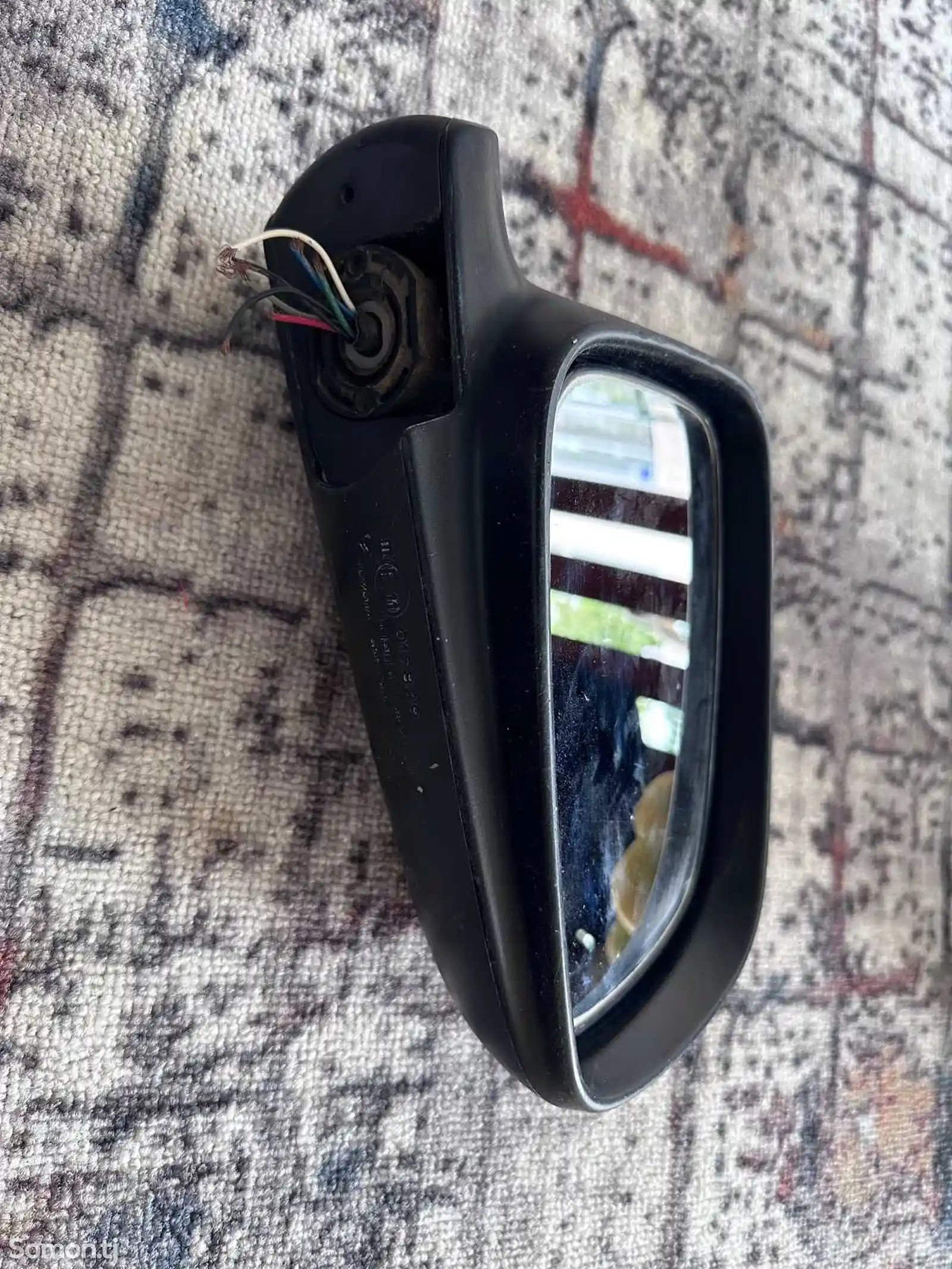 Боковое зеркало от Toyota-3