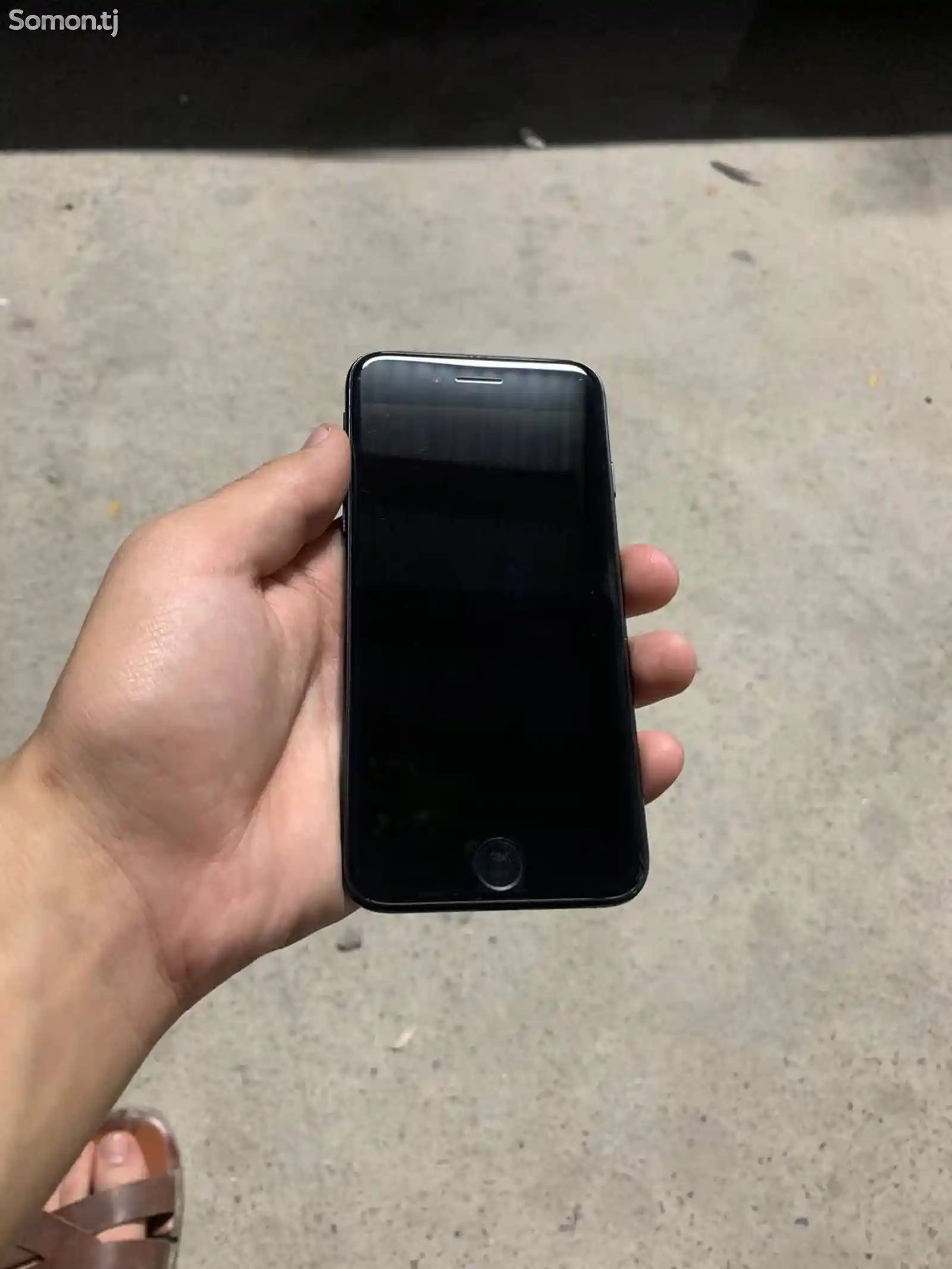 Apple iPhone 7, 32 gb-1