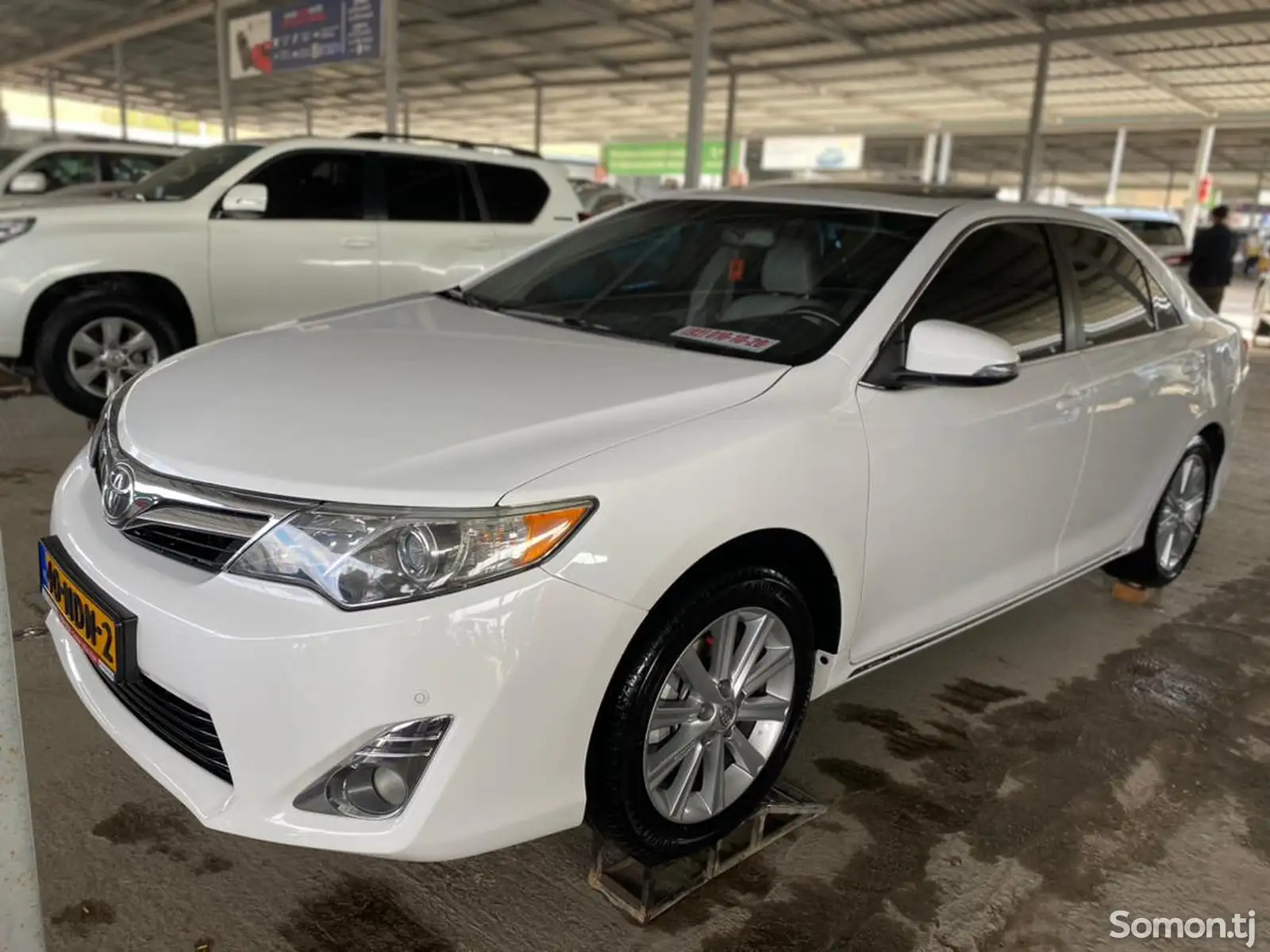 Toyota Camry, 2013-1