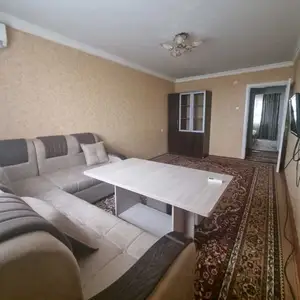 2-комн. квартира, 4 этаж, 60м², 18 мкр