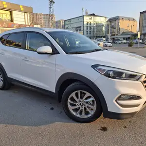 Hyundai Tucson, 2016