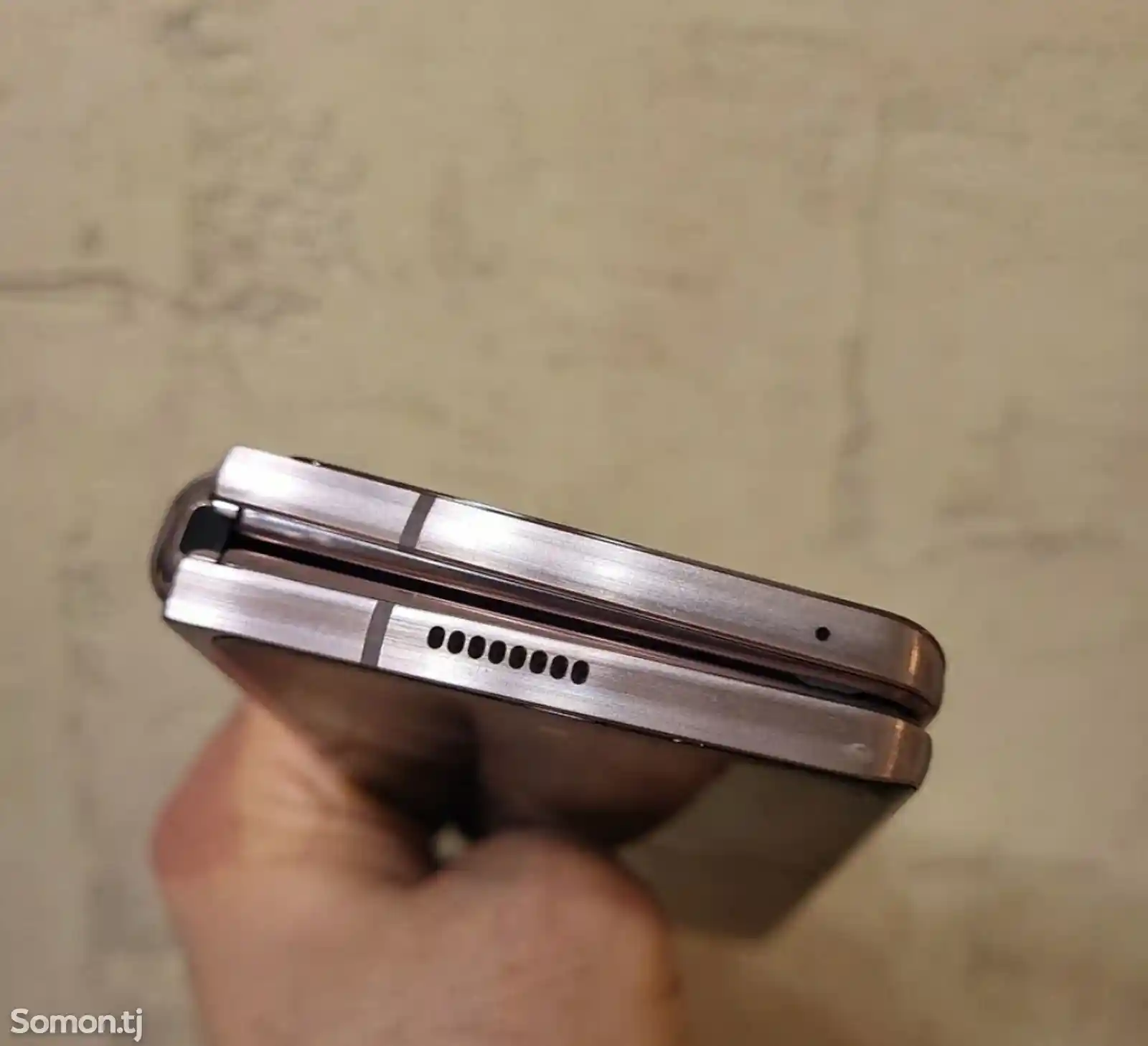 Samsung Galaxy Z Fold 2-11