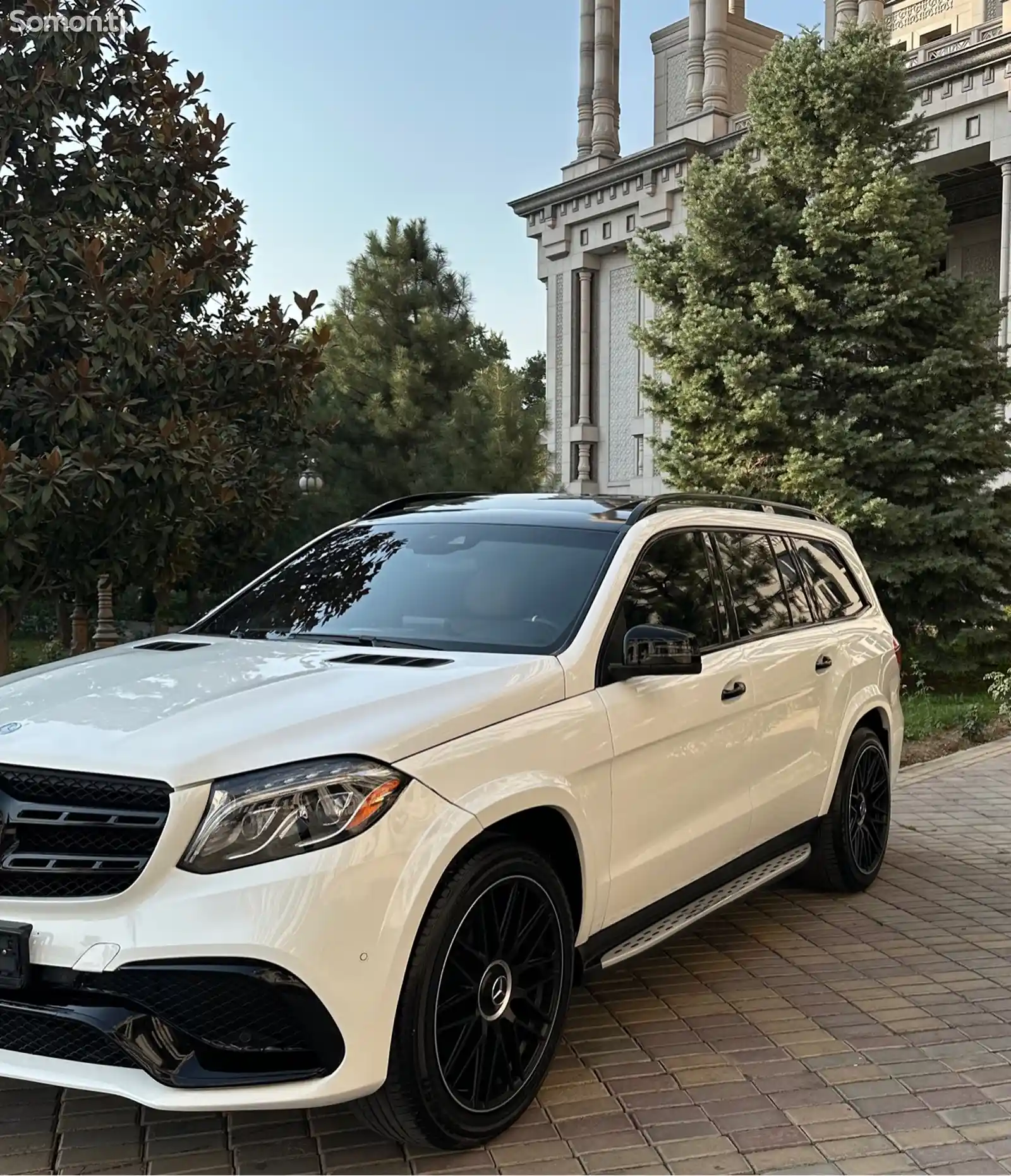 Mercedes-Benz GLS, 2017-3