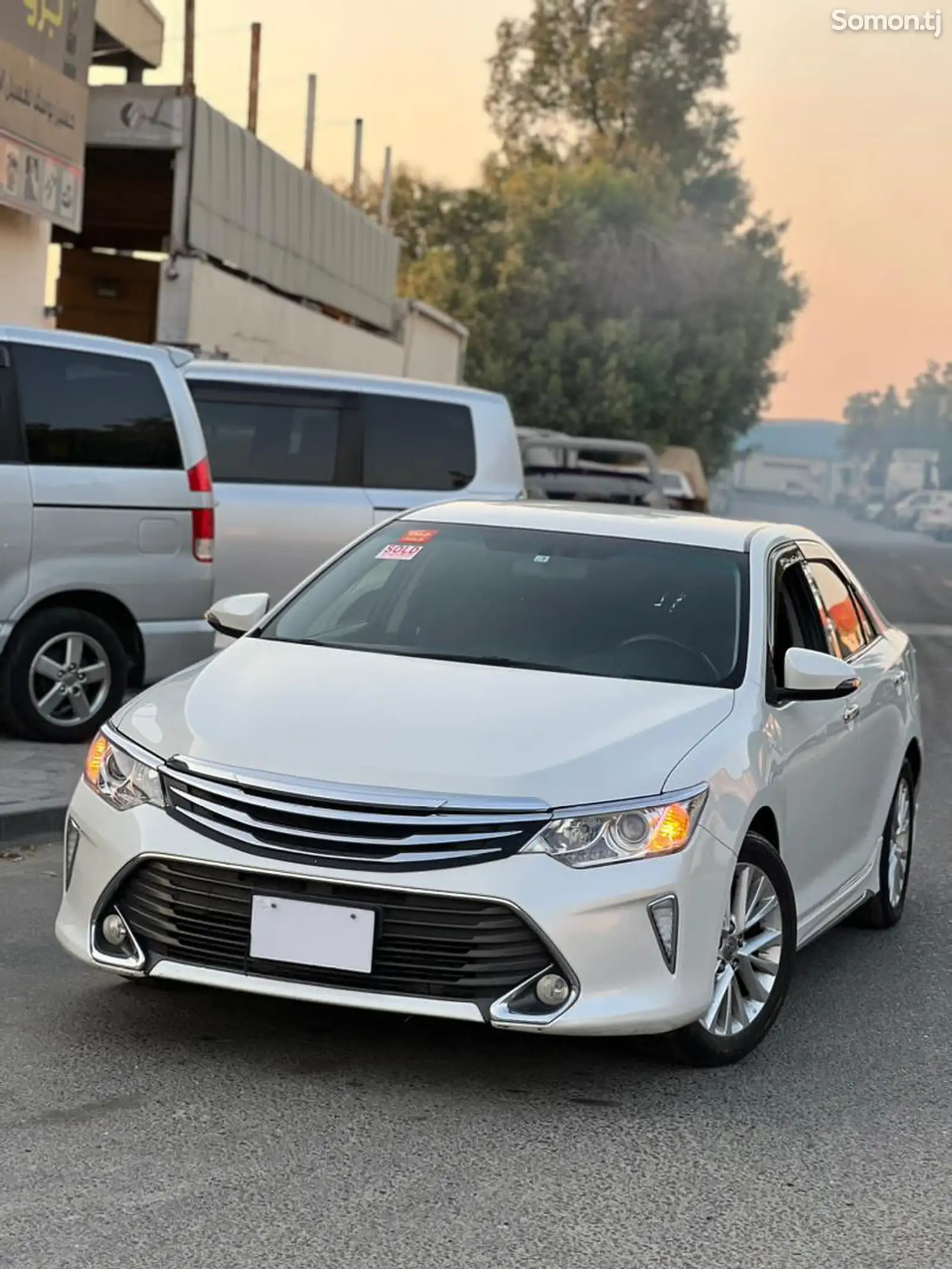 Toyota Camry , 2014-1