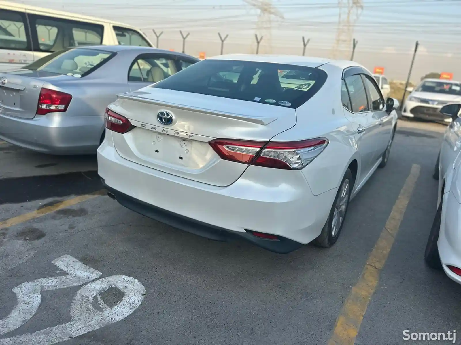 Toyota Camry, 2017-5