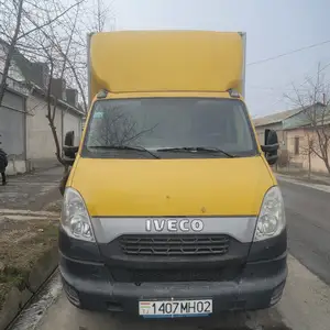 Бортовой грузовик Iveco, 2015