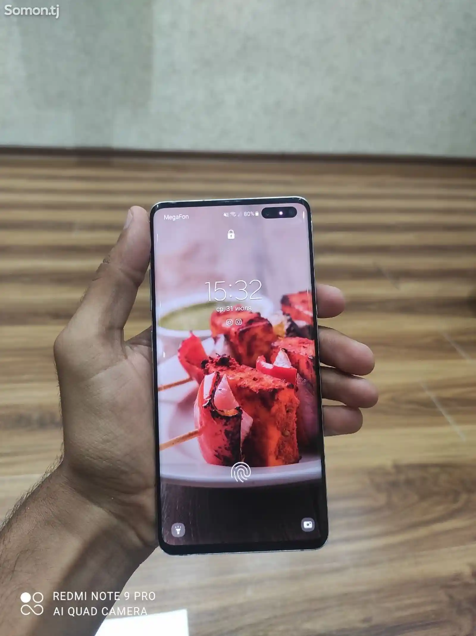 Samsung Galaxy S 10 + 5G-1