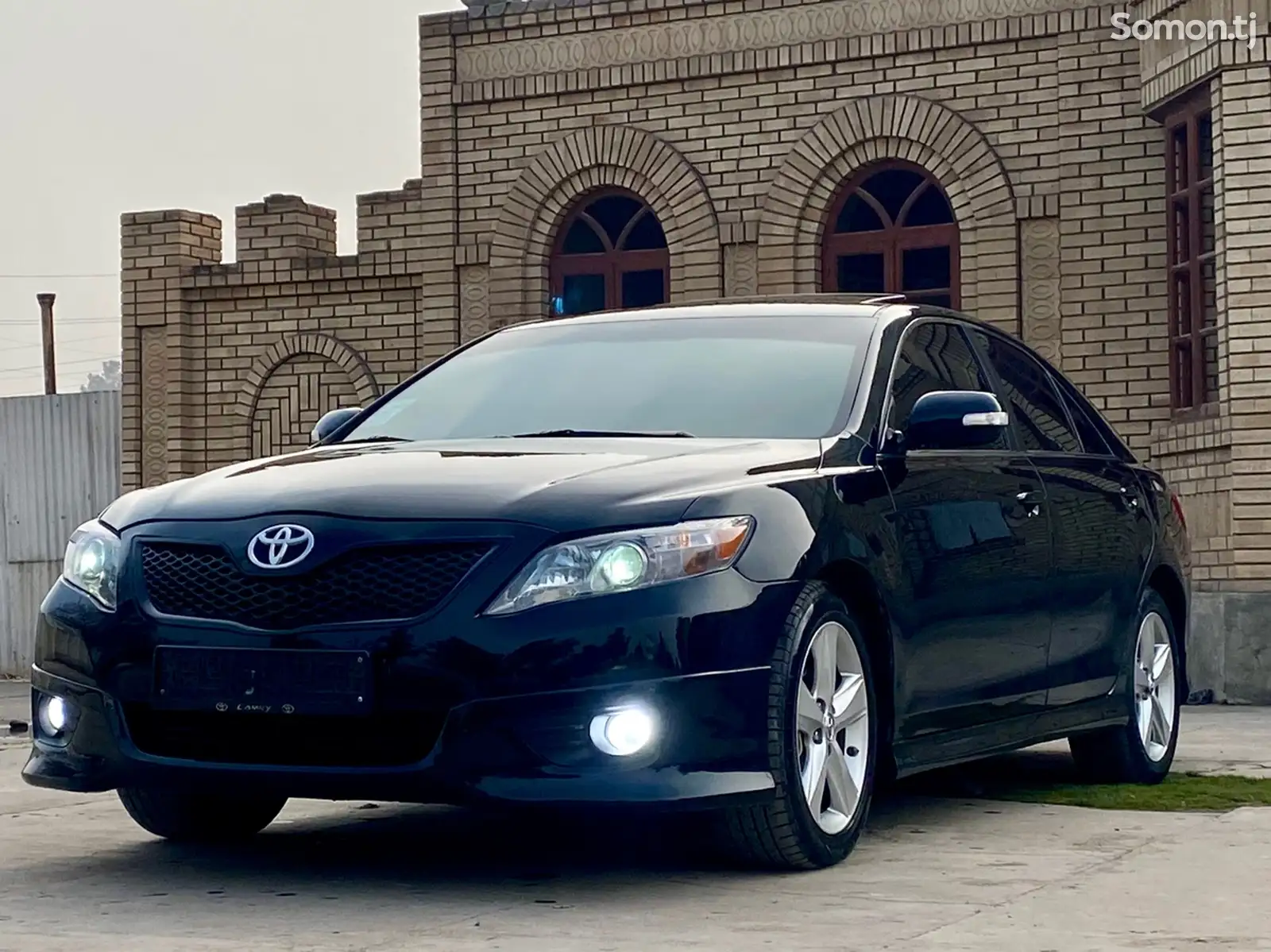 Toyota Camry, 2011-1