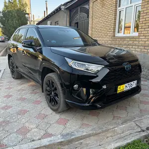 Toyota RAV 4, 2022