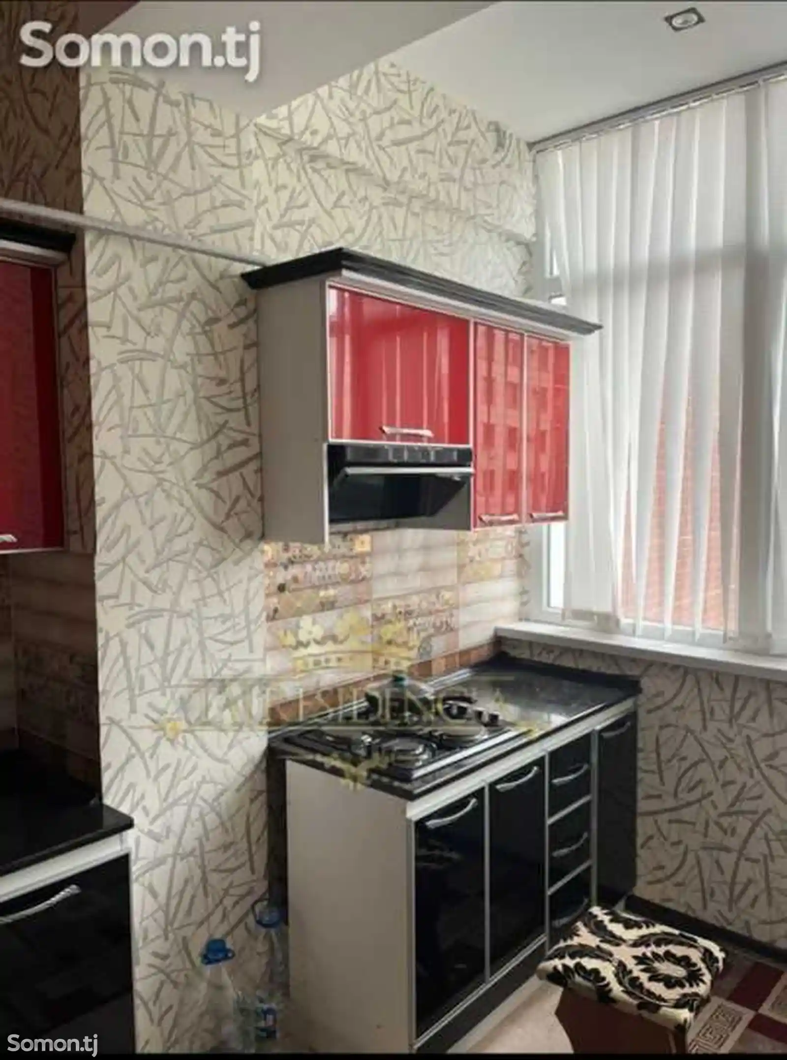 2-комн. квартира, 4 этаж, 70м², Универмаг-4