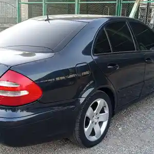 Mercedes-Benz E class, 2002