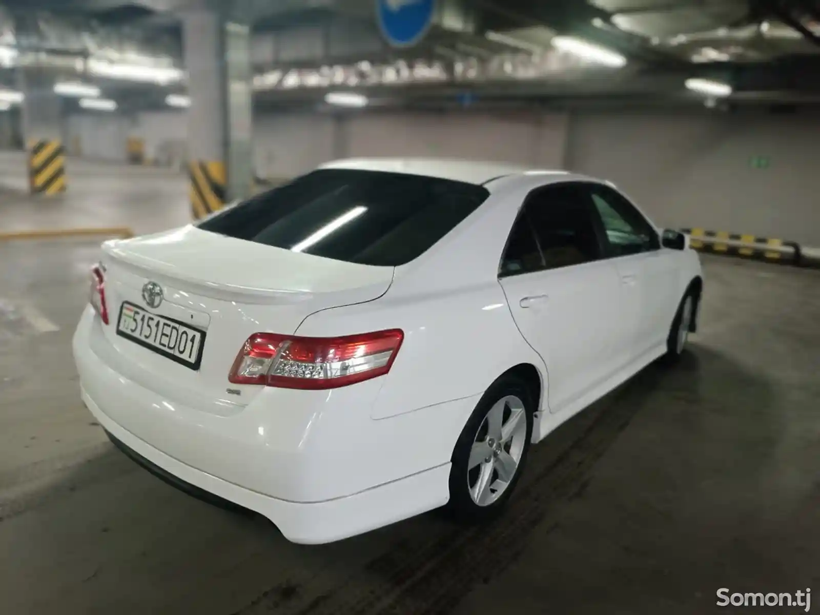 Toyota Camry, 2011-9