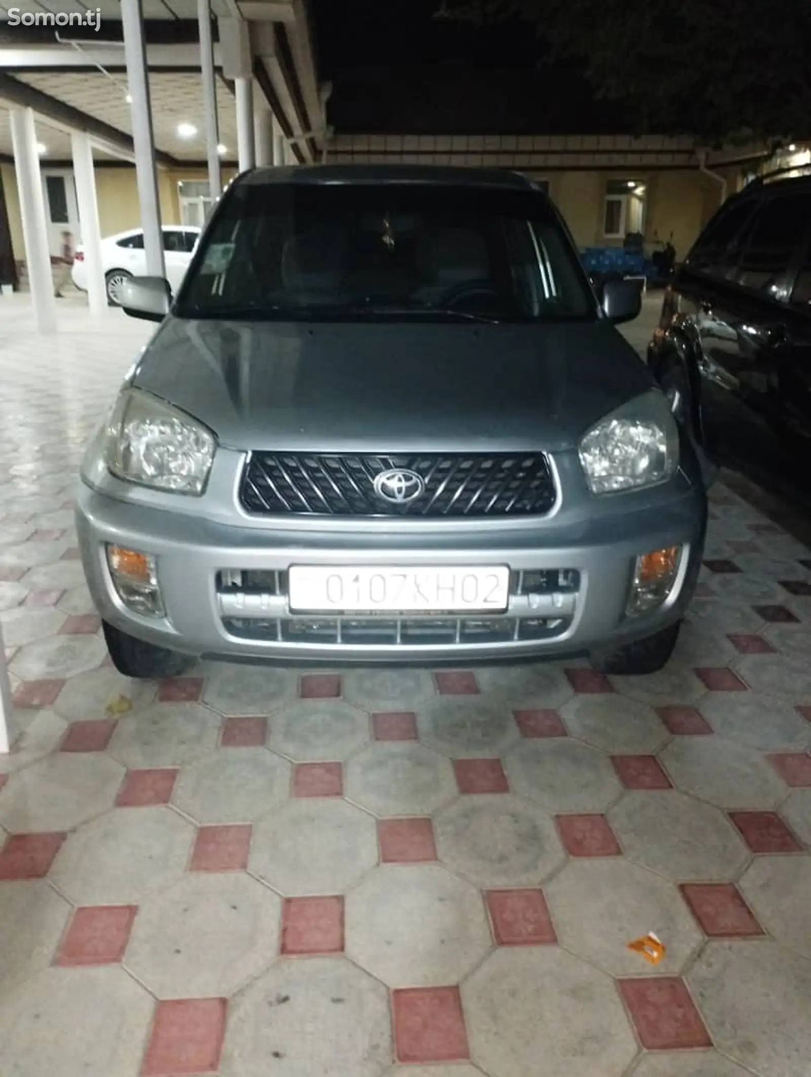 Toyota RAV 4, 2004-1